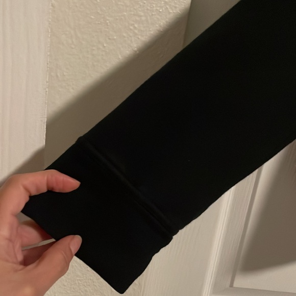 Lauren Ralph Lauren Zip Jacket
Black LRL Active Soft Cotton Blend - Picture 6 of 12